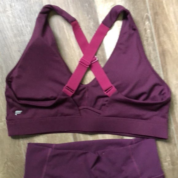 🥳2/$100🥳 Fabletics legging and bra set - Picture 3 of 5